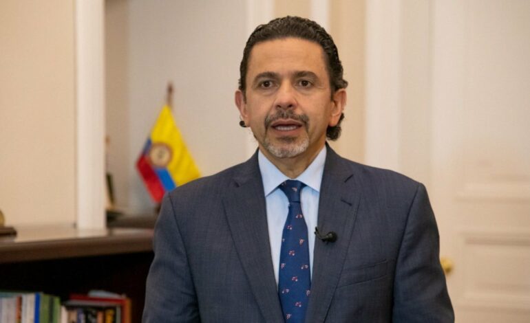 RENUNCIA ALTO COMISIONADO PARA LA PAZ EN COLOMBIA