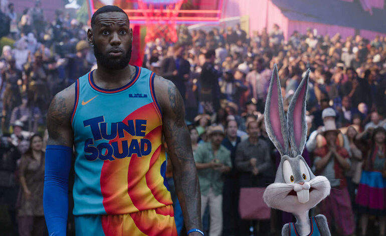 Cine: Acción en la cancha en “Space Jam A New Legacy”