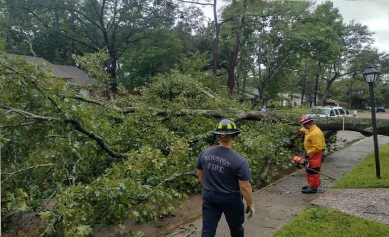 Huracán Nicholas causa estragos en el área de Houston