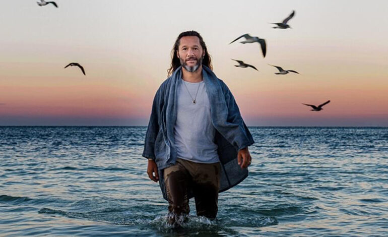 Diego Torres celebra su nominación al Latin Grammy
