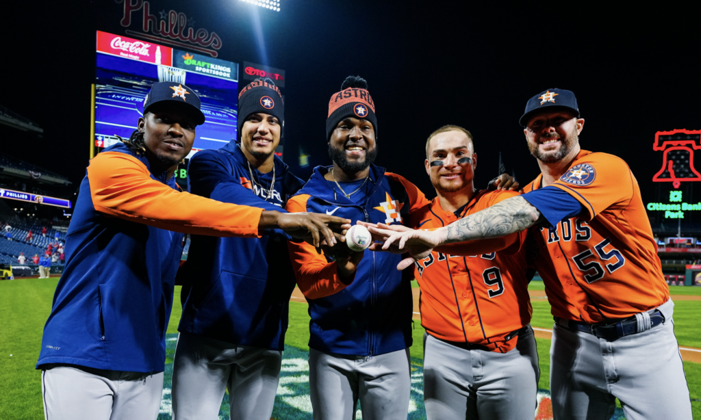 Los Astros de Houston van por el quinto juego de la Serie Mundial La