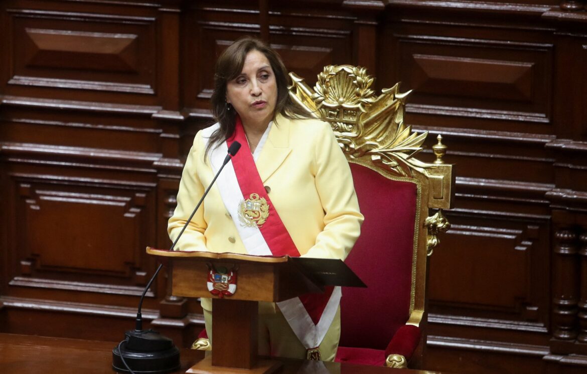 DINA BOULARTE Dina Boluarte enfrenta 34 denuncias, confirma Delia Espinoza