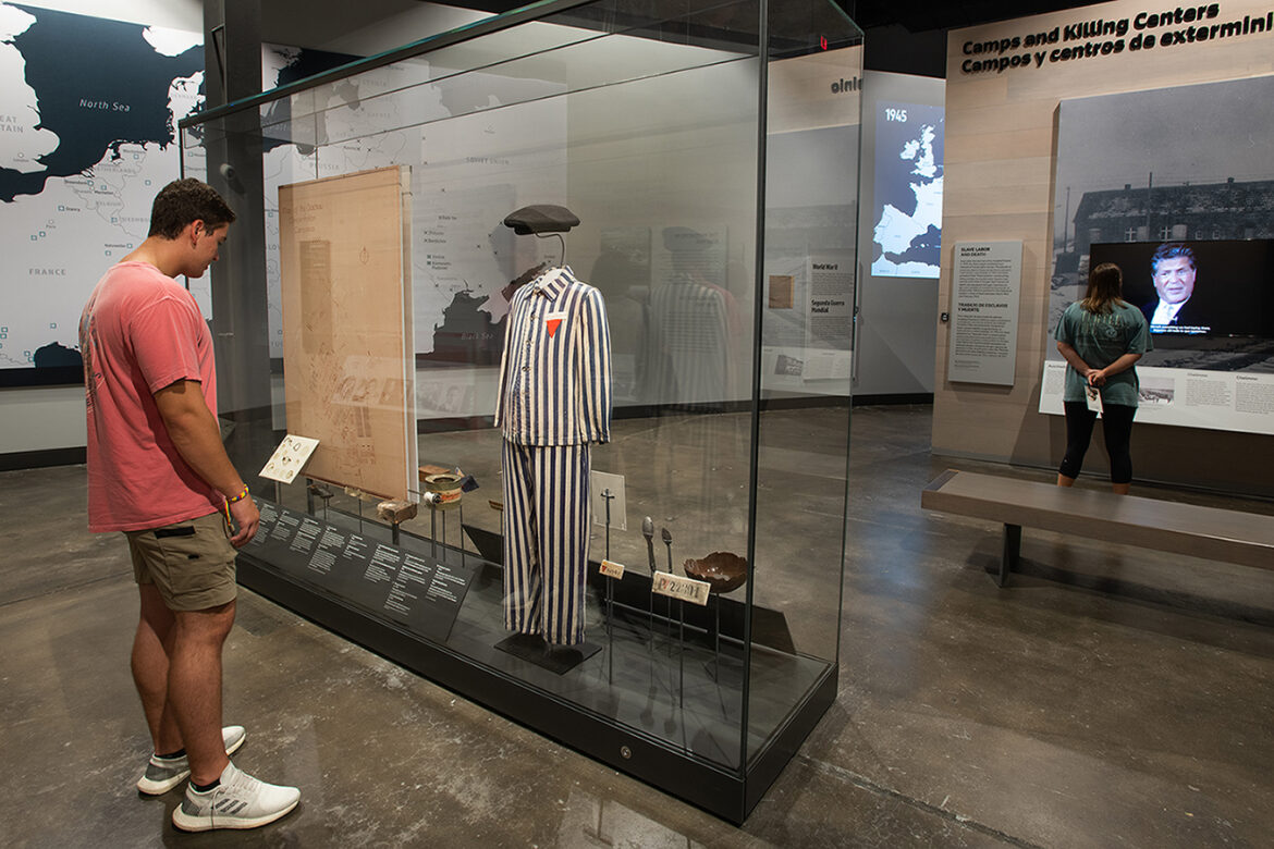 Prison Uniform 1MB