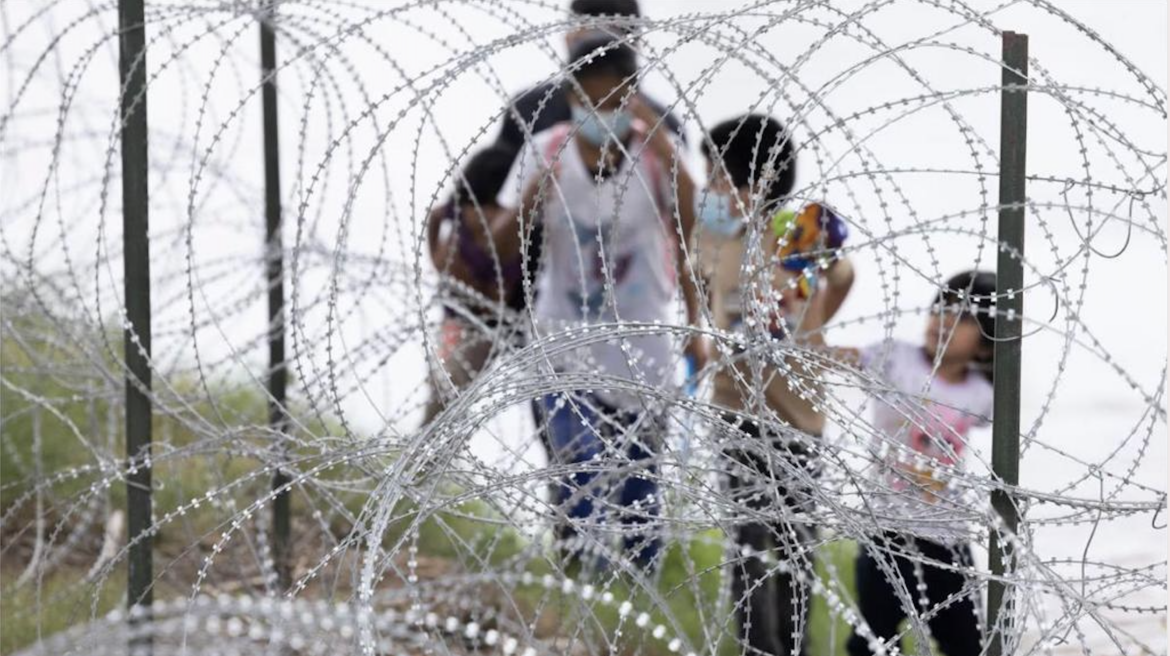 INMIGRATION ALAMBRE DE PUAS