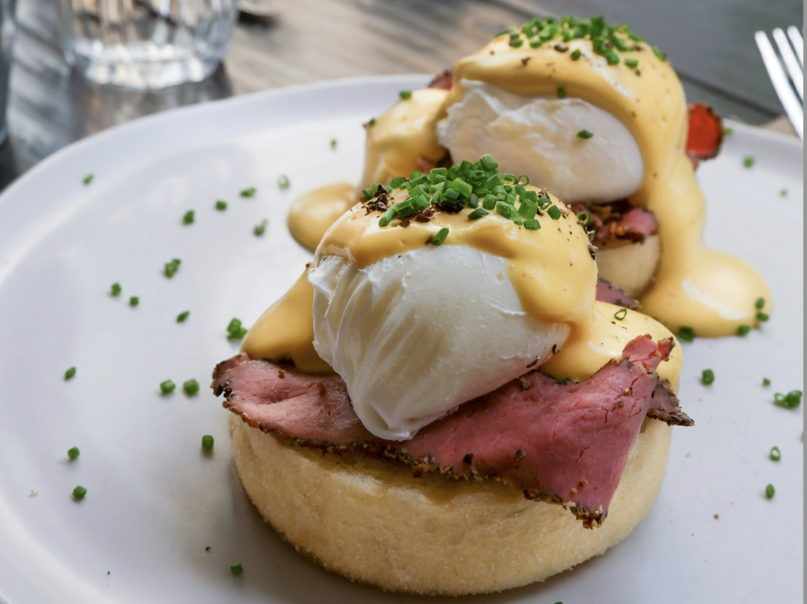 HUEVOS BENEDICTINOS