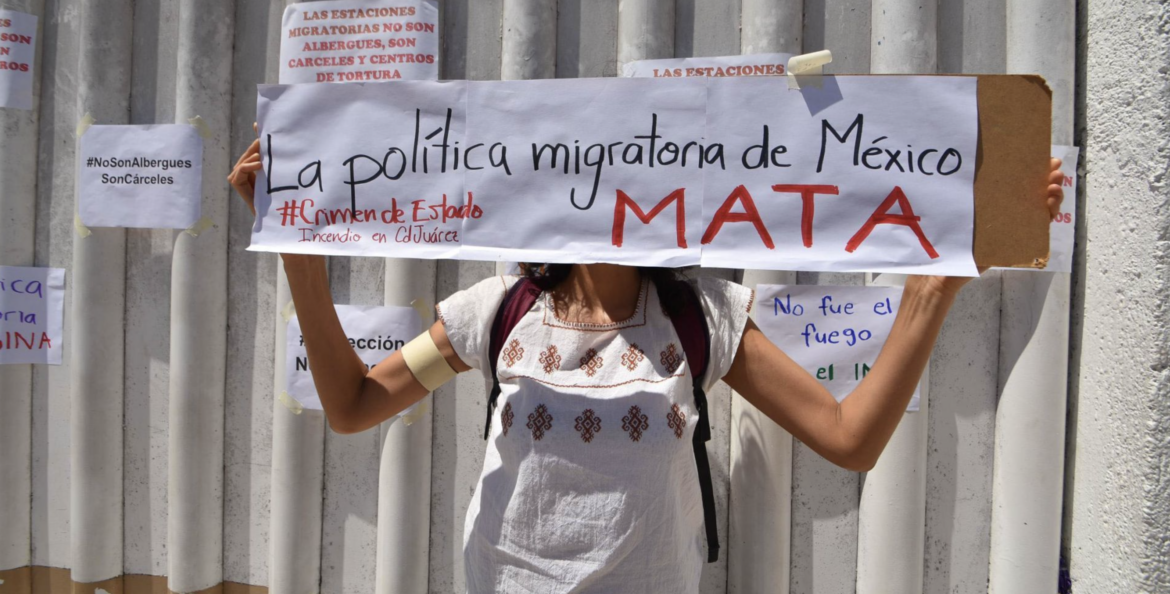 MEXICO PROTESTA CENTRO QUEMADO