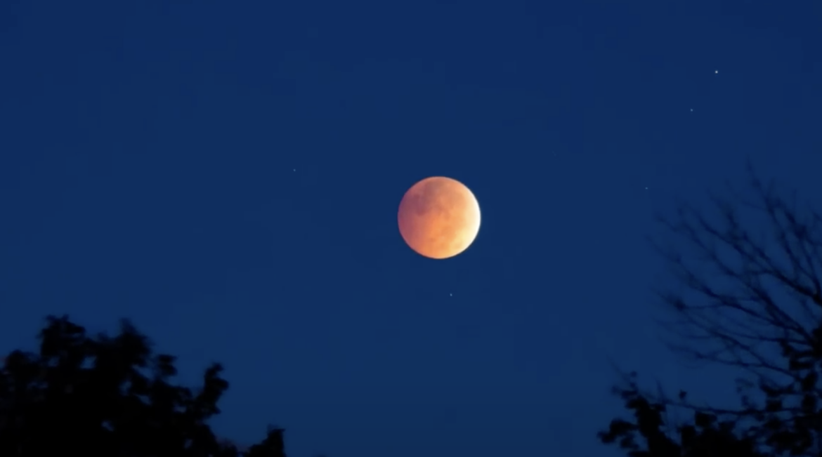 LUNA MOON ECLISPE HARVES 2024 super harvest moon en Houston