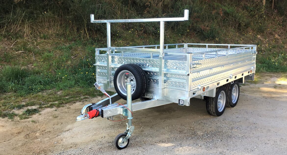 Cómo enganchar un remolque