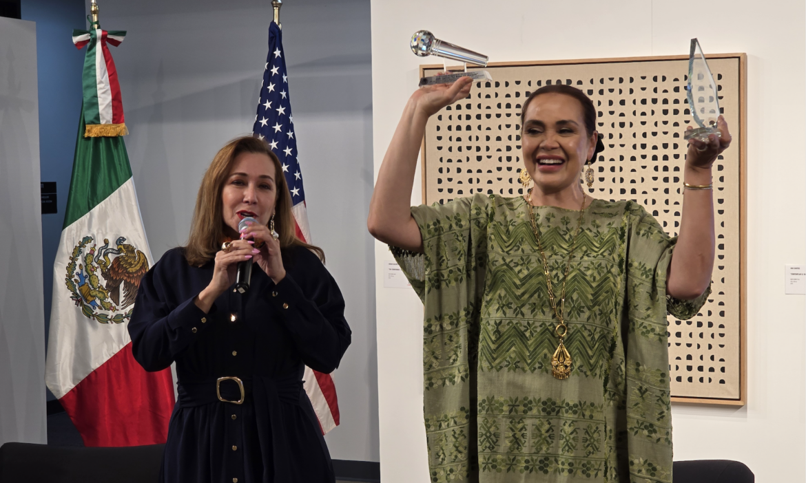 AIDA CUEVAS HOUSTON CONSULADO DE MEXICO