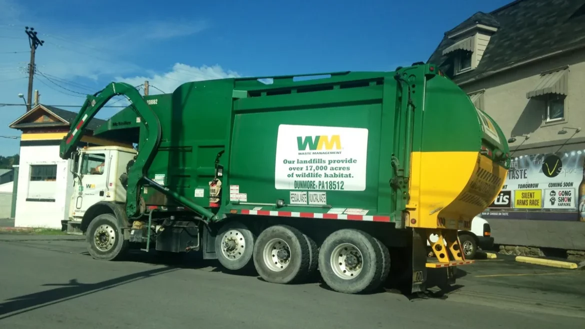 BASURA EN HOUSTON CAMION TRASH servicio de basura en Houston. Aprueban compra de camiones para recolección de basura 2025