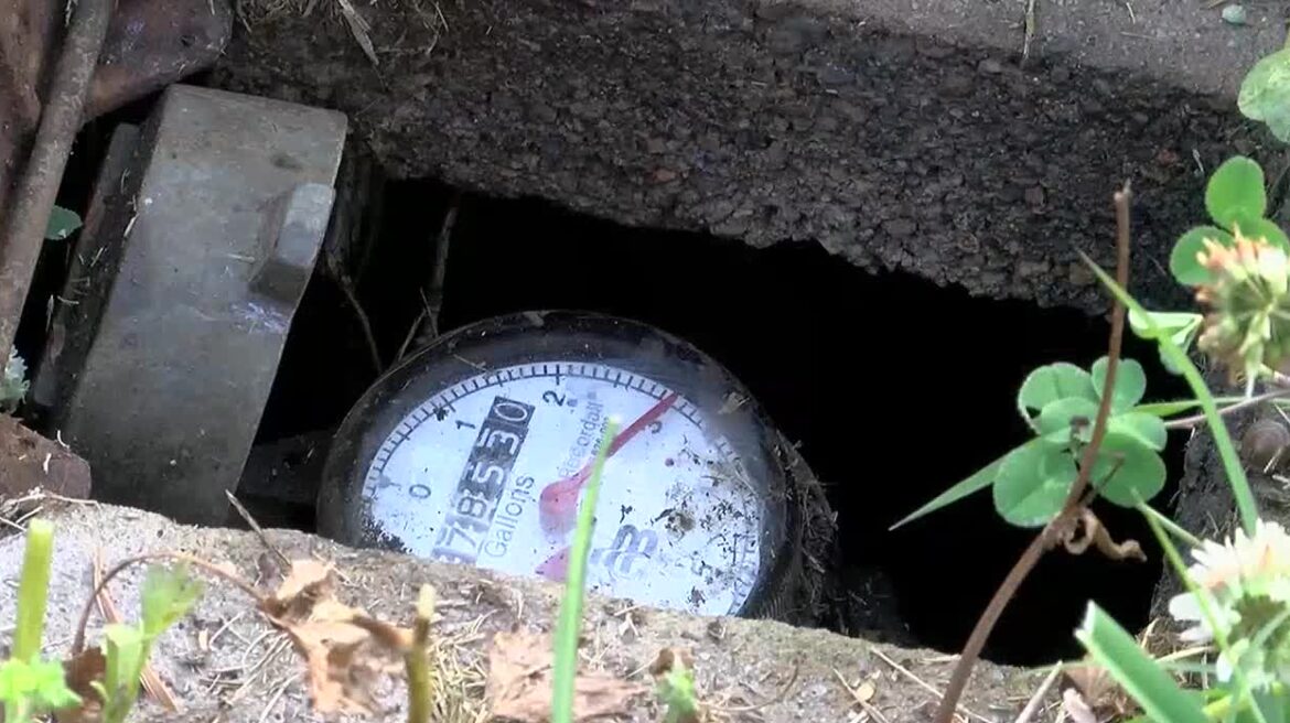 t_d5e2f0b7799e4a0ab1888e7e5beec4d7_name_file_1280x720_2000_v3_1_ Problemas de agua en Houston