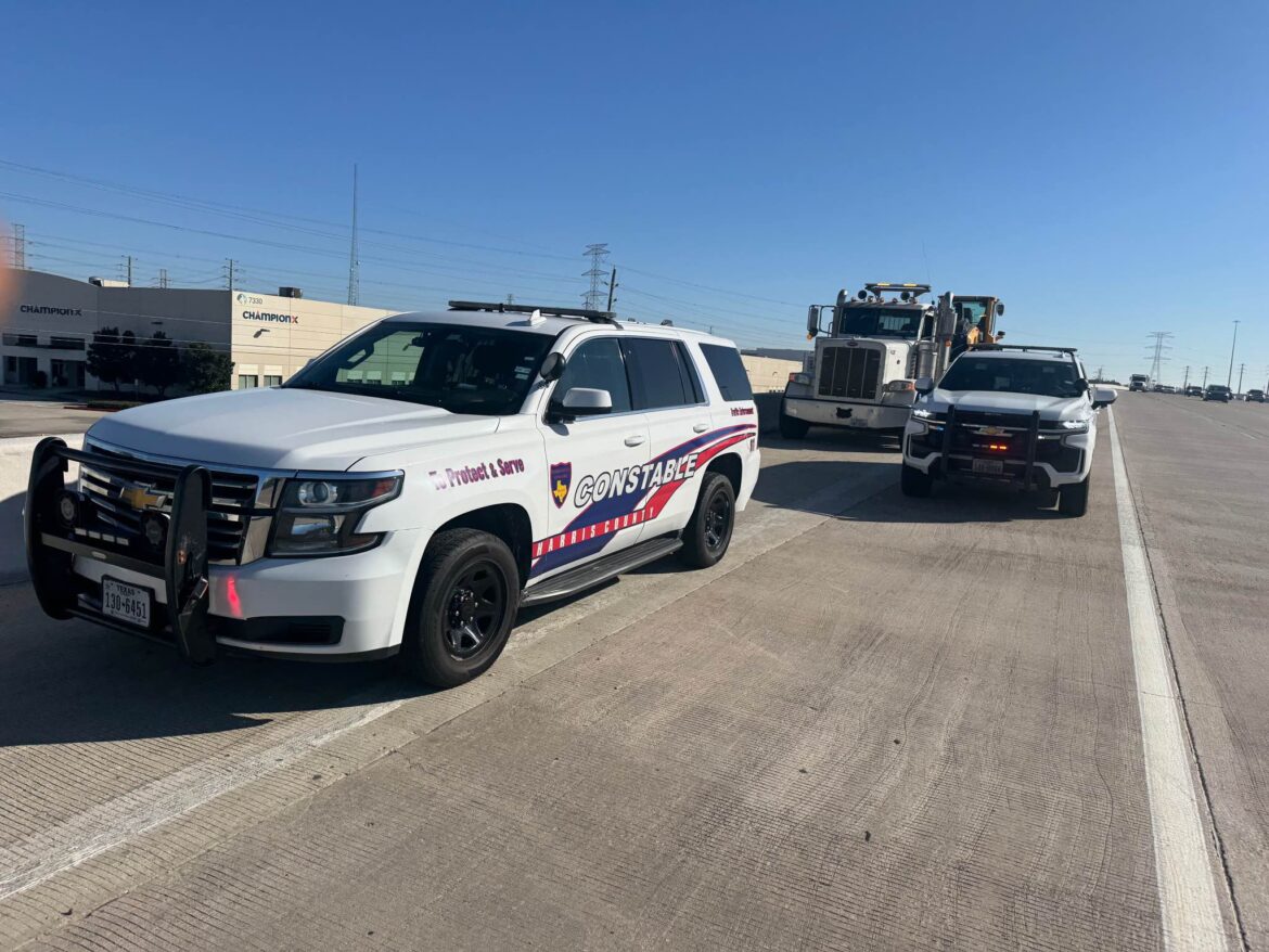 MARK HERMANN Hallan hombre muerto en Sam Houston Parkway