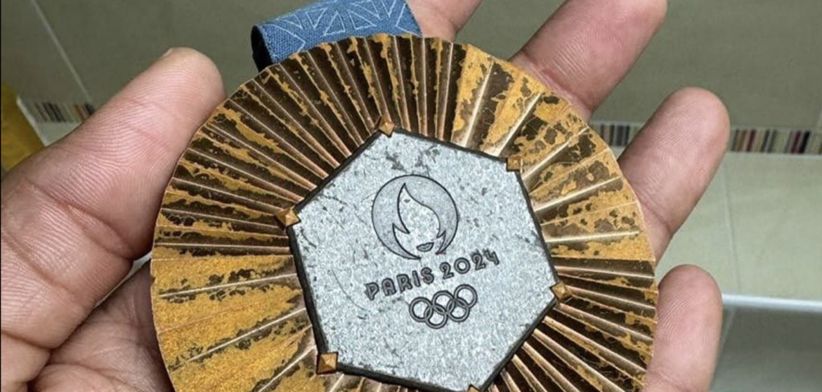 MEDALLA DE PARIOS 2024