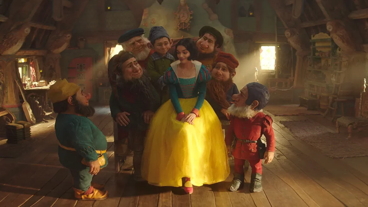 SNOW WHITE2 Snow White 2025