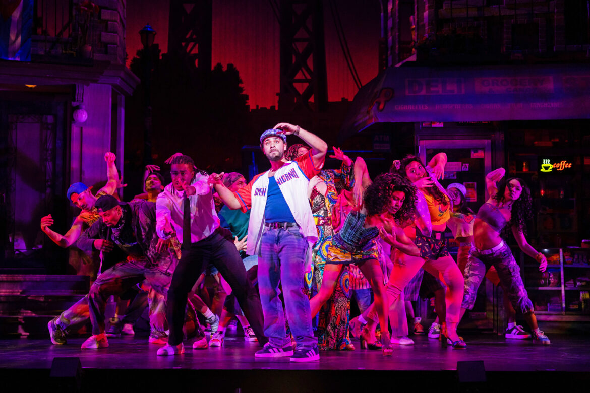 FOTO 1_TUTS_The Cast of In the Heights at Theatre Under The Stars_Photo by Melissa Taylor