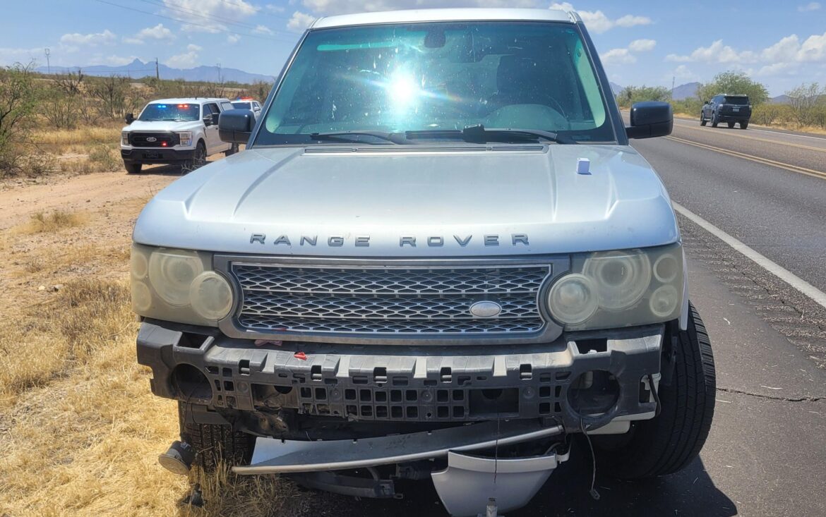 Persecución en Arizona termina con tres detenidos. Persecución en Arizona termina con tres detenidos