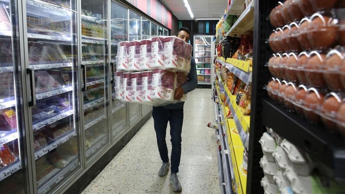 TIENDA PAPEL HIGIENICO Aranceles ponen en riesgo la producción de papel higiénico
