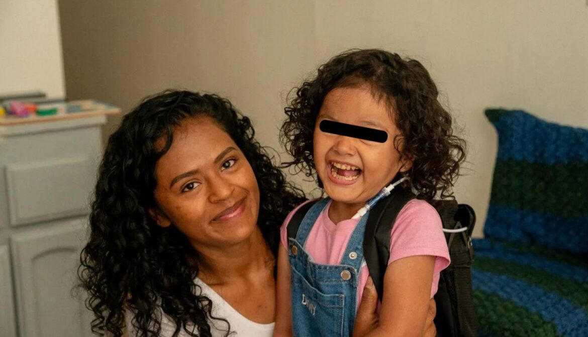 Foto 2 Inmigracion (6) Niña mexicana enferma evitará deportación por 1 año