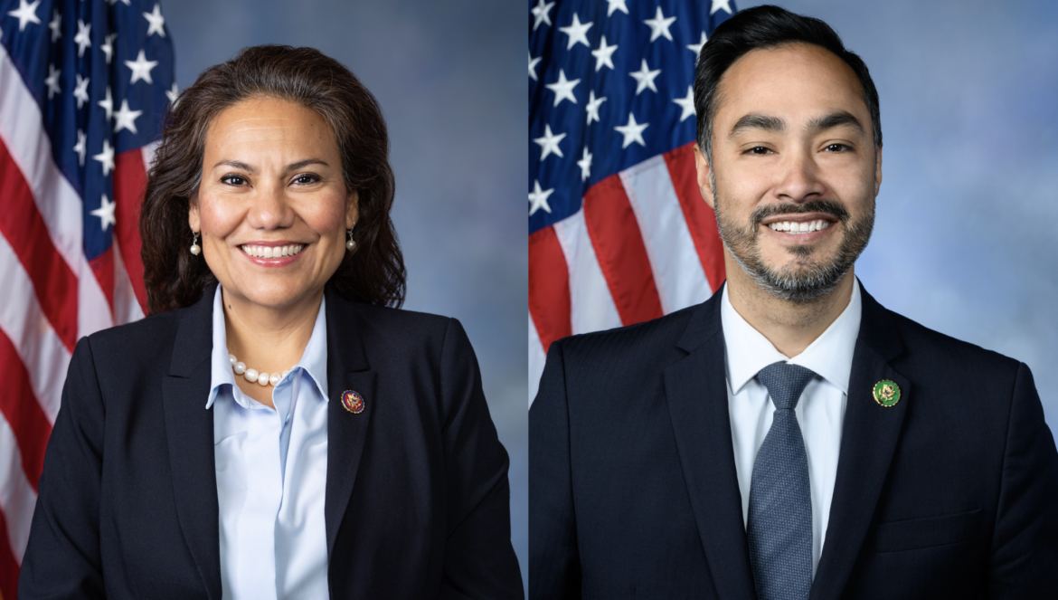 VERONICA ESCOBAR JOAQUIN CASTRO
