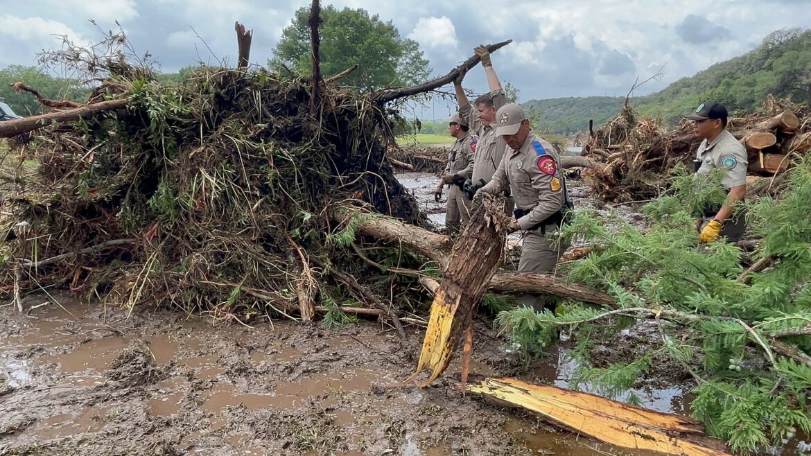 GvNCRUVWUAE6-qT Houston se une tras inundaciones en Kerr County (2025)