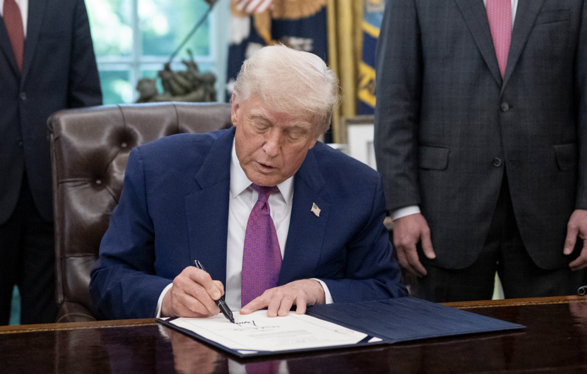 TRUMP DESK ¿Cómo afectará la Big Beautiful Bill a Houston? Lee más aquí