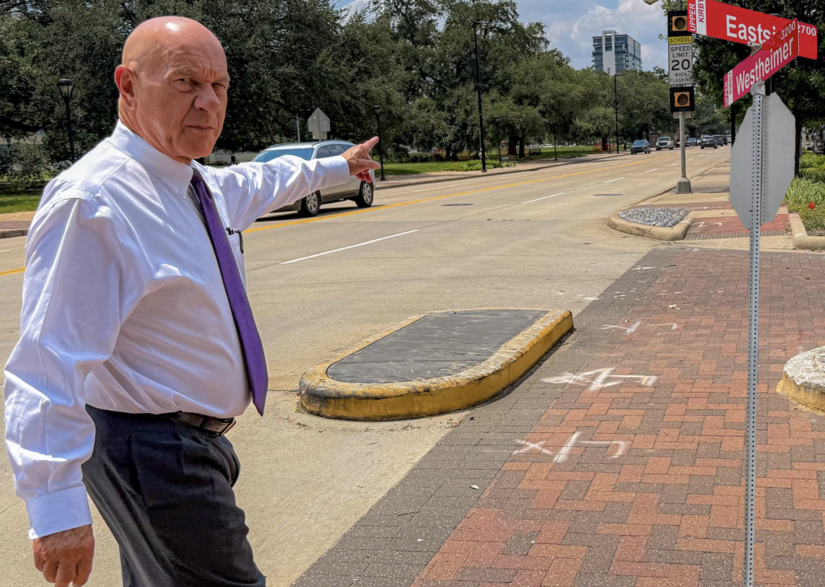 WHITMIRE LAMAR HIGH SCHOOL 2025 Exigen seguridad peatonal en Houston tras accidente (2025)