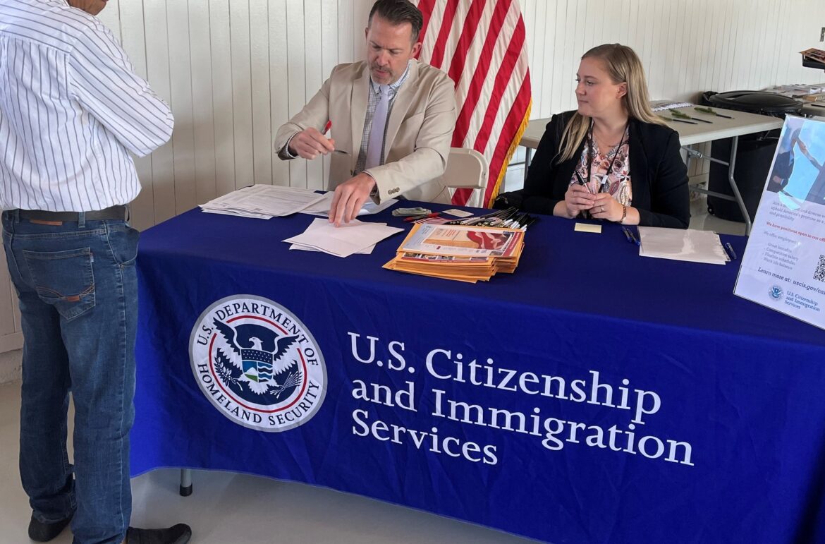 Foto 3 Inmigracion (18)