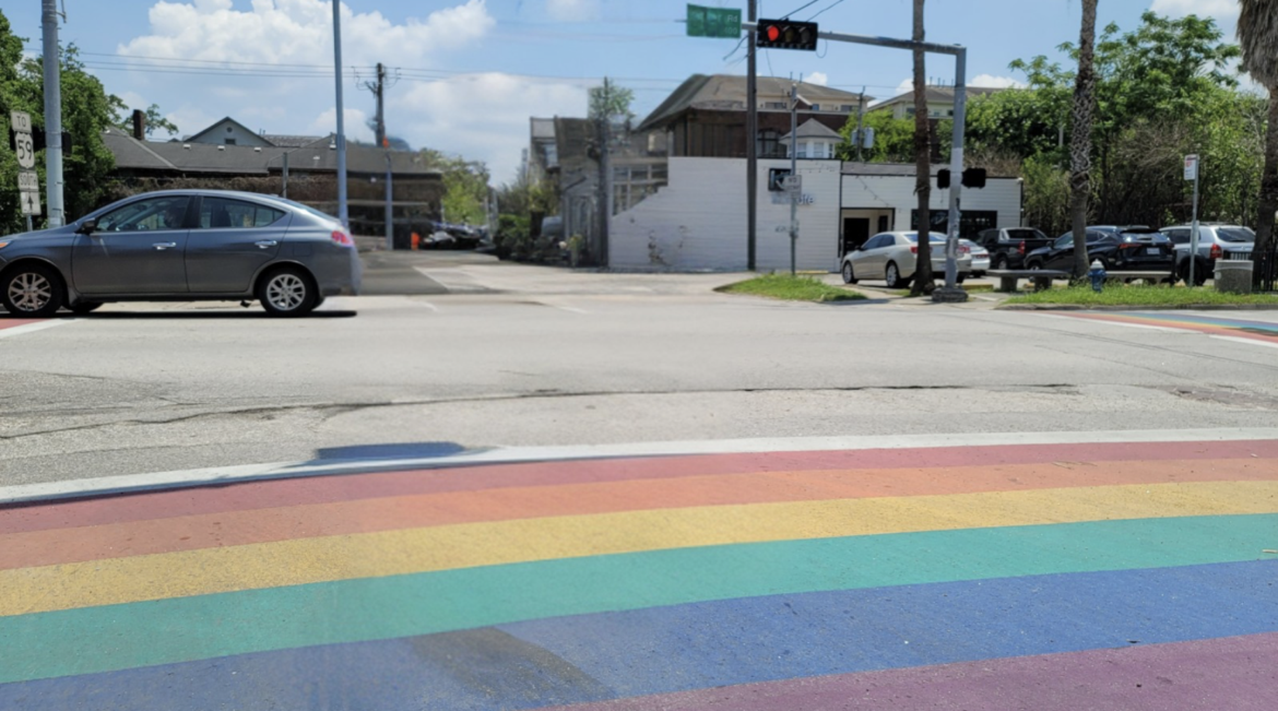 PRIDE MONTROSE LPH Regresan los pasos peatonales arcoíris a Montrose (2025)