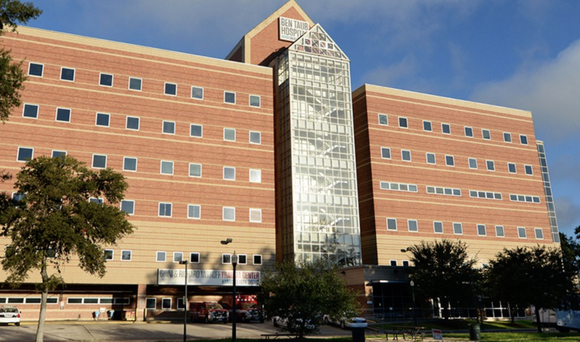 Ben Taub Hospital, en el Texas Medical Center de Houston, encontró que los participantes latinos que hablan español reportaron con mucha mayor frecuencia temor a acudir a una sala de emergencias.